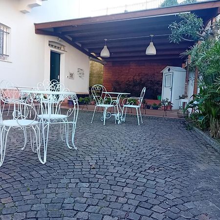 B&B Ai Tre Archi Spotorno Zewnętrze zdjęcie